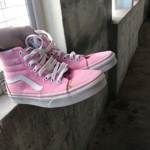HIGH TOP PINK VANS